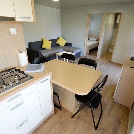 בטינה Mobile Home Cvita מראה חיצוני תמונה