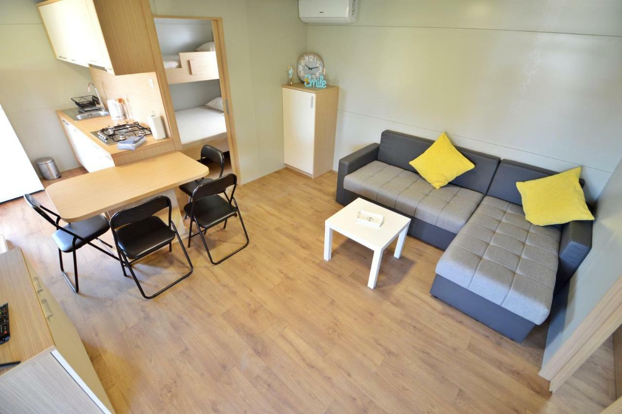 בטינה Mobile Home Cvita מראה חיצוני תמונה