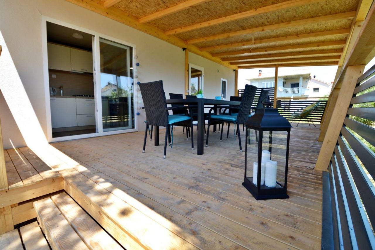 בטינה Mobile Home Cvita מראה חיצוני תמונה